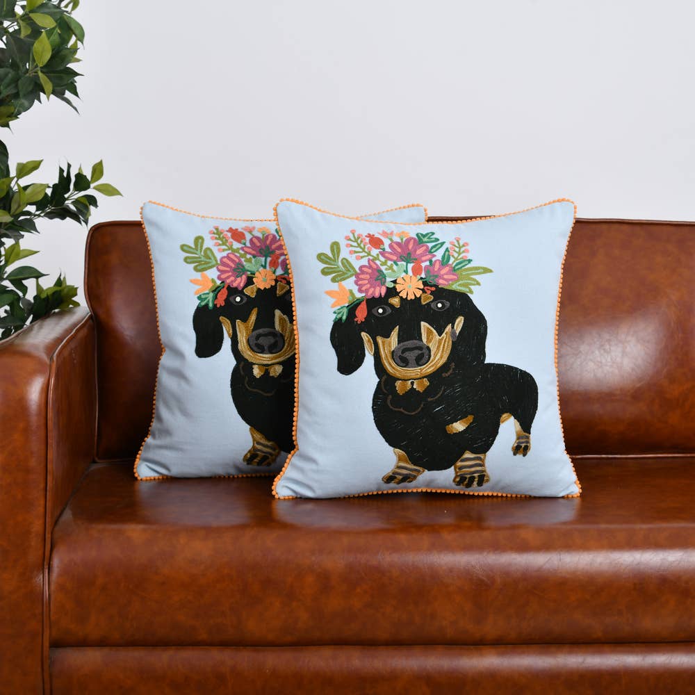 DAUSHUND DOG PILLOW 18x18"