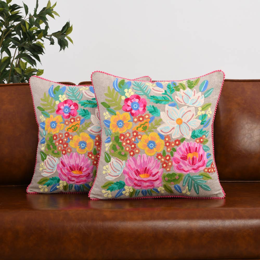 SPRING FLORAL PILLOW NAT CHAMBRE 18x18