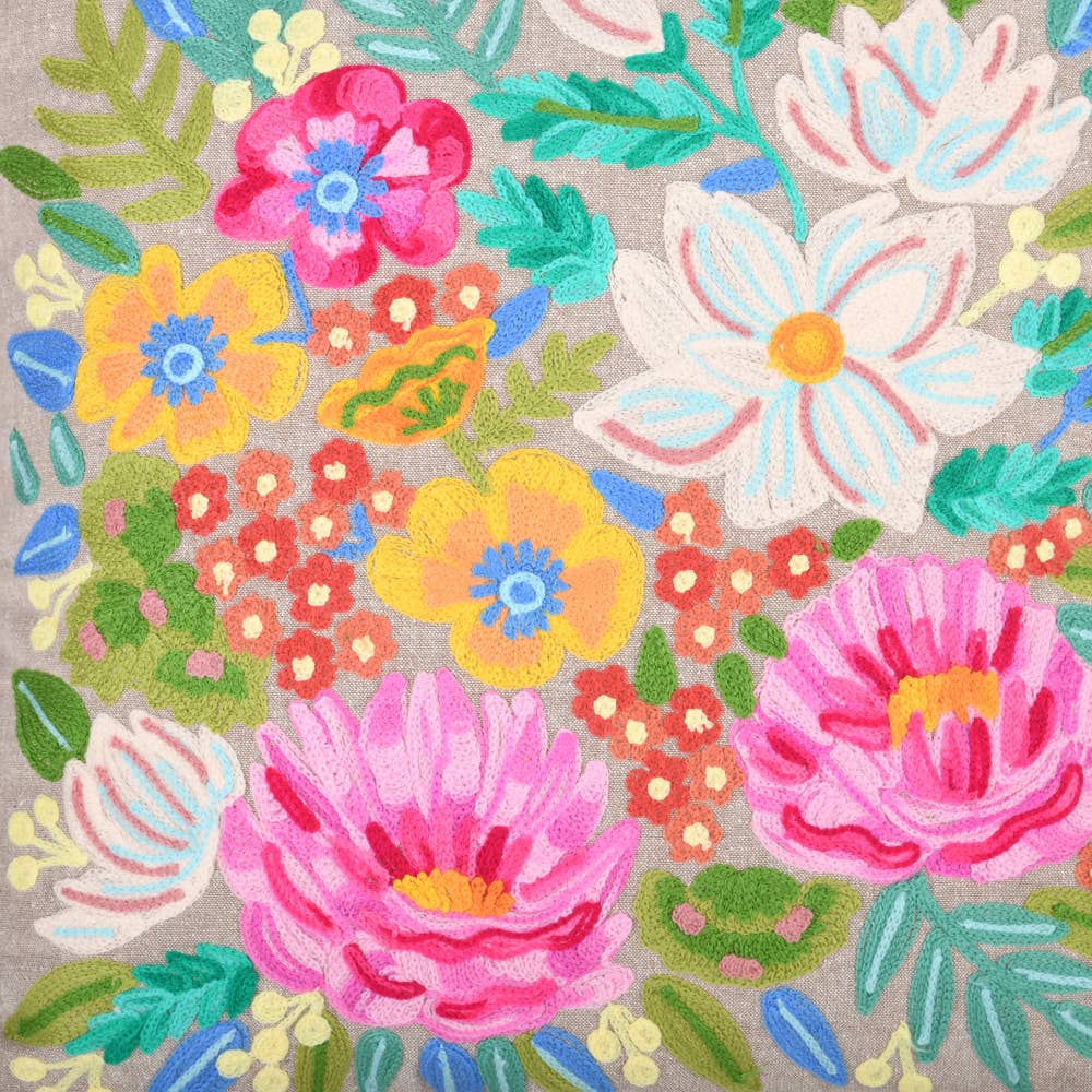 SPRING FLORAL PILLOW NAT CHAMBRE 18x18