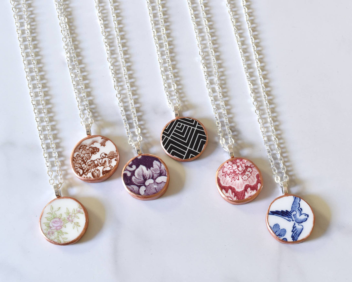 Broken Plate Circle Necklace : Mixed Patterns / Rose Gold Porcelain Paint Edge (standard)