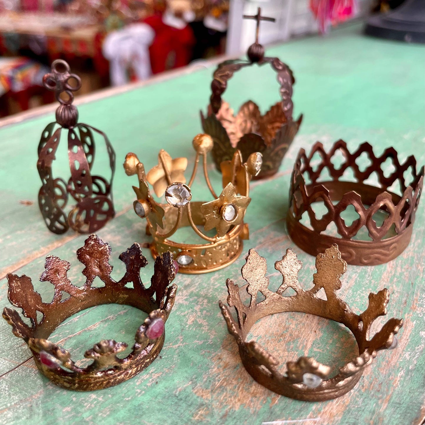 Mini Crowns: Traditional Clear