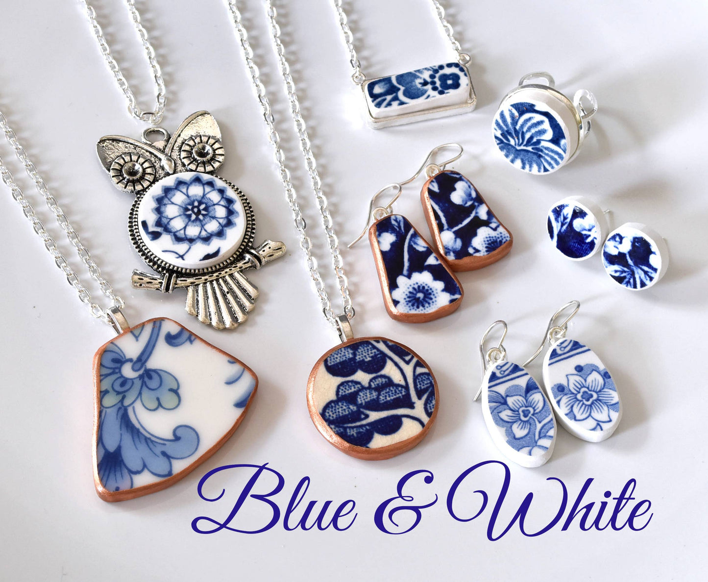 Broken Plate Oval Necklace : Mixed Patterns / Rose Gold Porcelain Paint (standard)