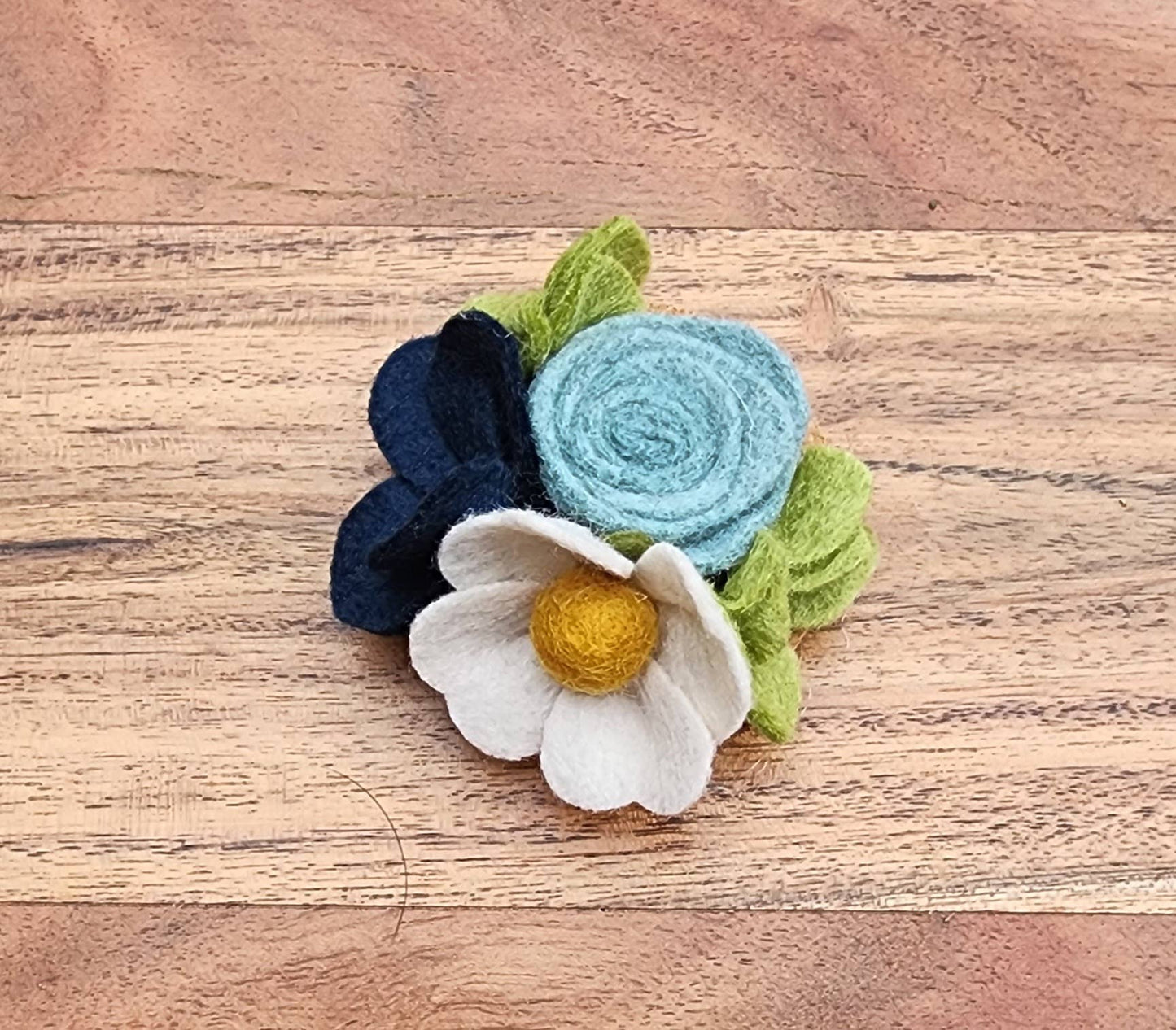 Felt Flower Magnet: Boho