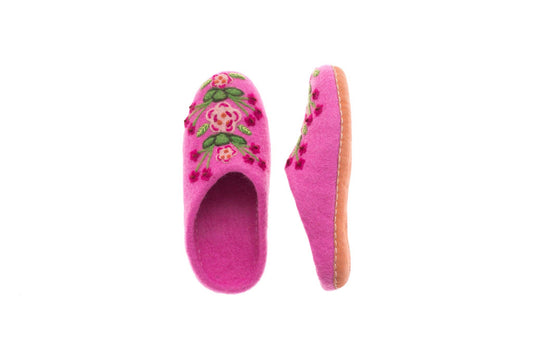 Secret Garden Slippers: Pink / Medium