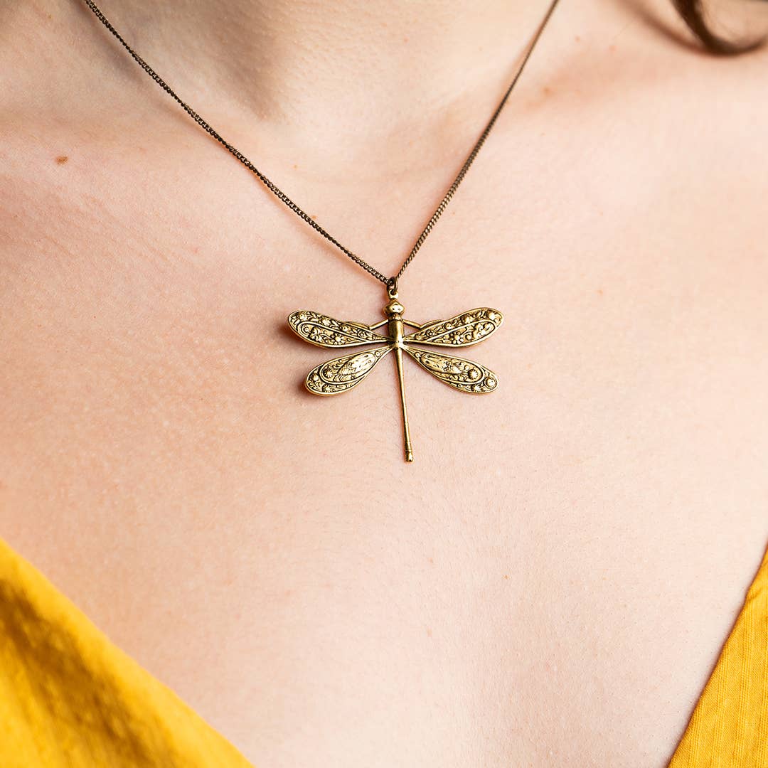 Golden Dragonfly Necklace: 18 Inch