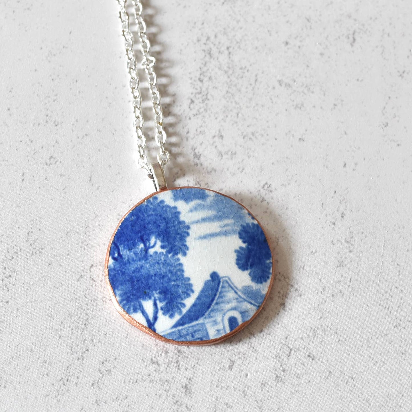 Broken Plate Circle Necklace : Mixed Patterns / Rose Gold Porcelain Paint Edge (standard)