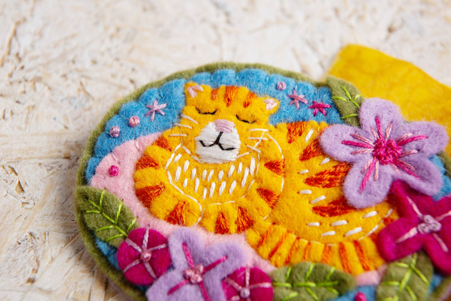 Ginger Cat Felt Craft Brooch Kit | Complete Craft Kit