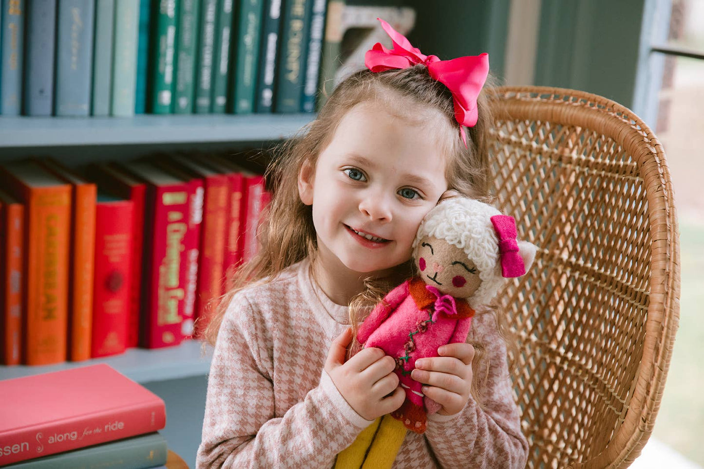 French Knot Animal Friend - Lulu the Lamb: Lulu