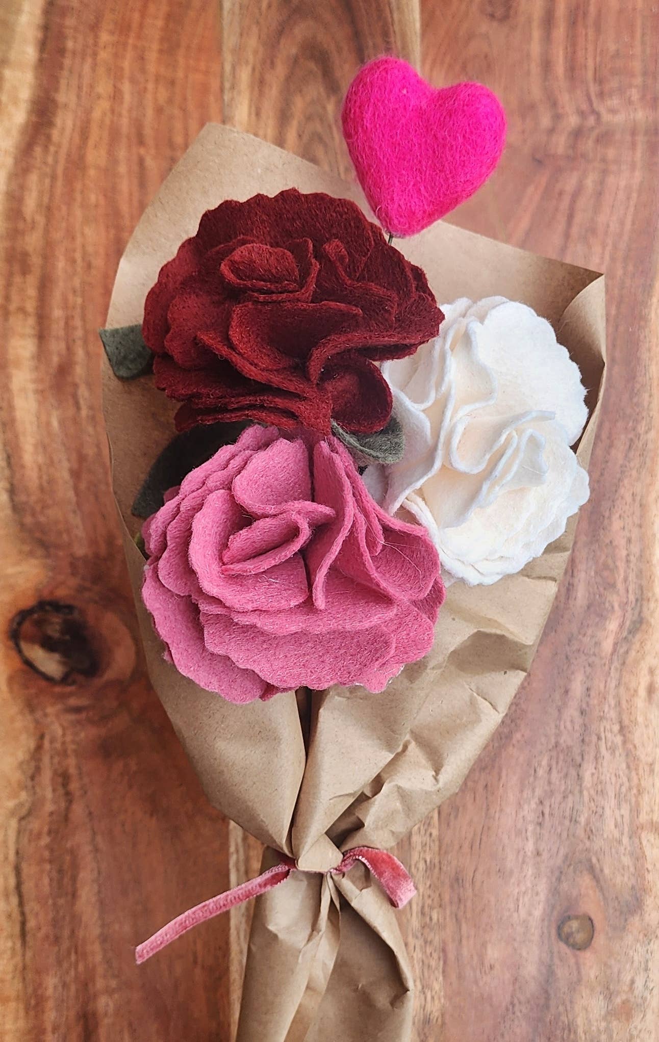 Valentine Flower Bouquet: Classic