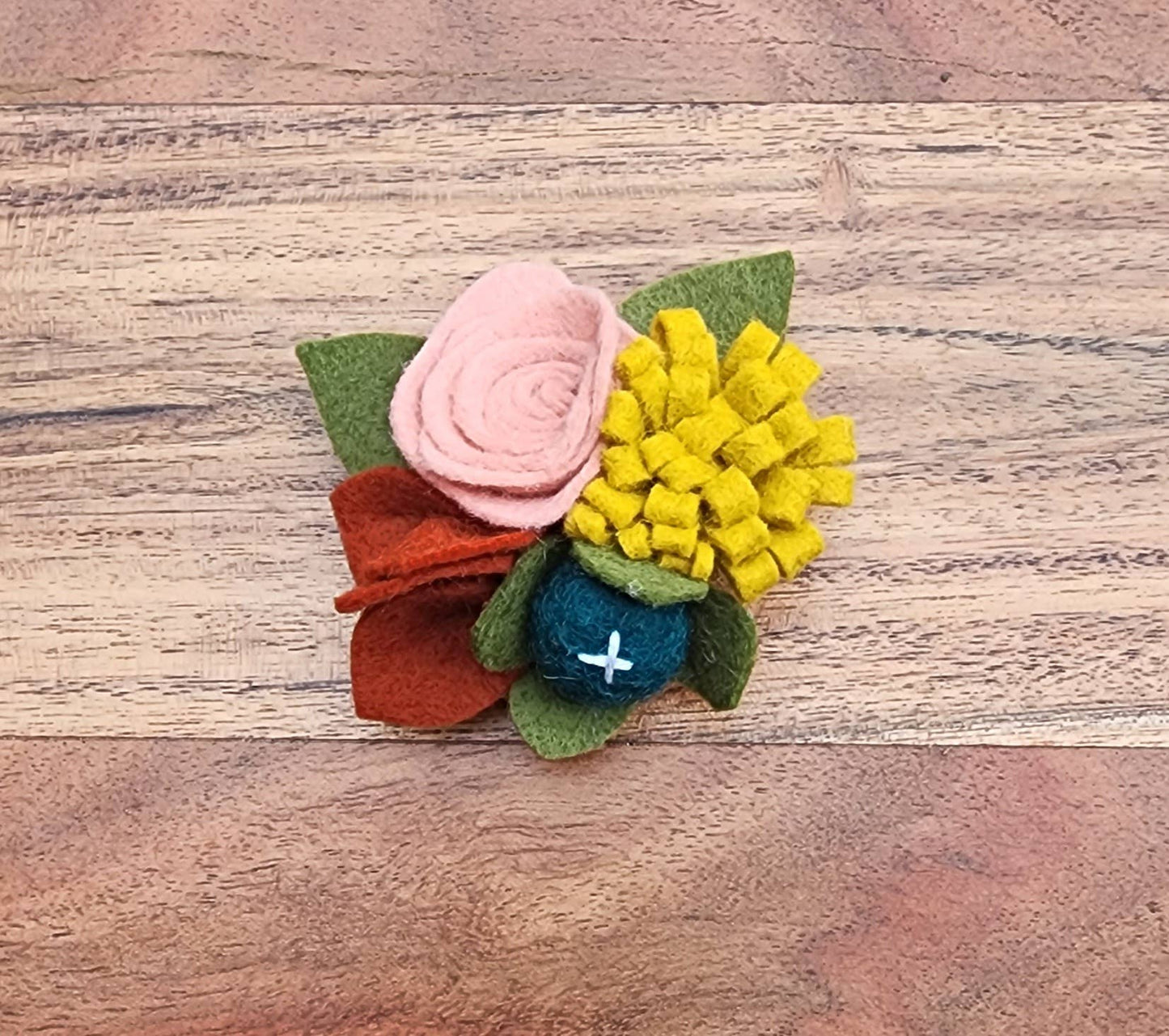 Felt Flower Magnet: Boho