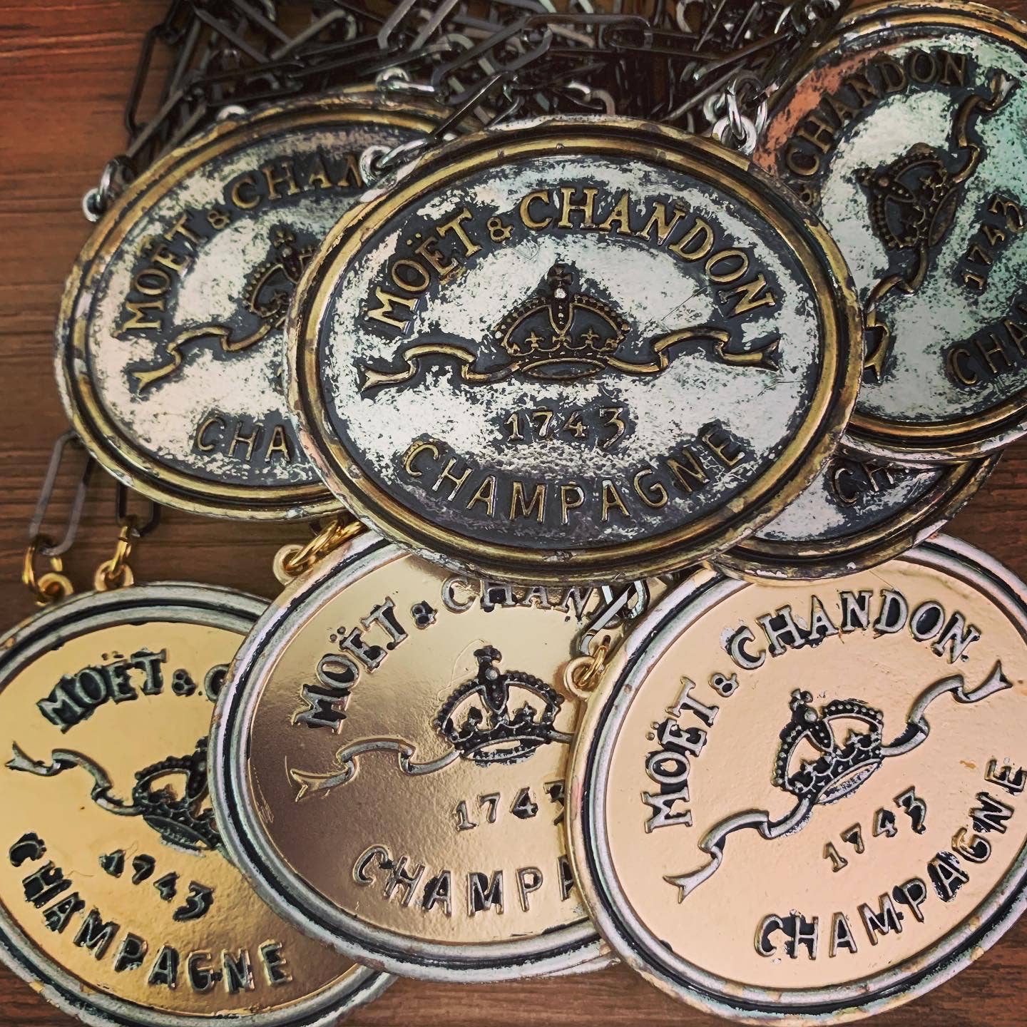 Champagne: Burnished Silver/Bronze