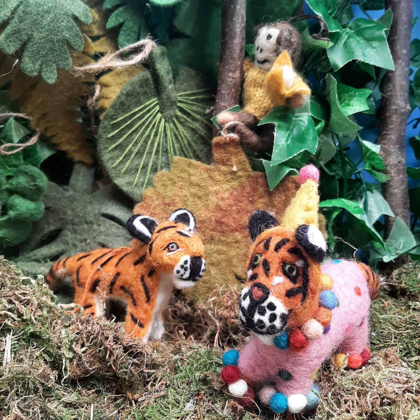 Fiesta Tiger Hanging Decoration