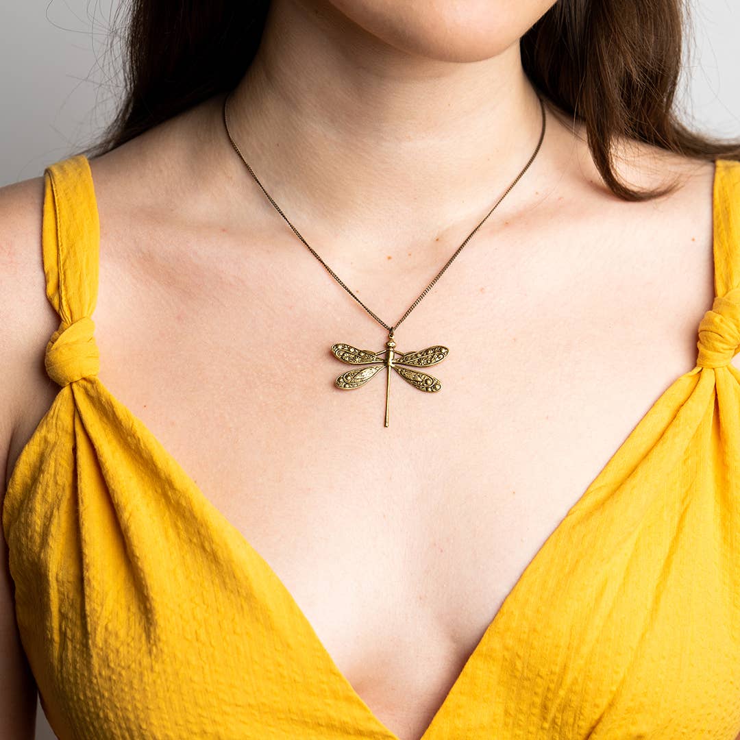 Golden Dragonfly Necklace: 18 Inch