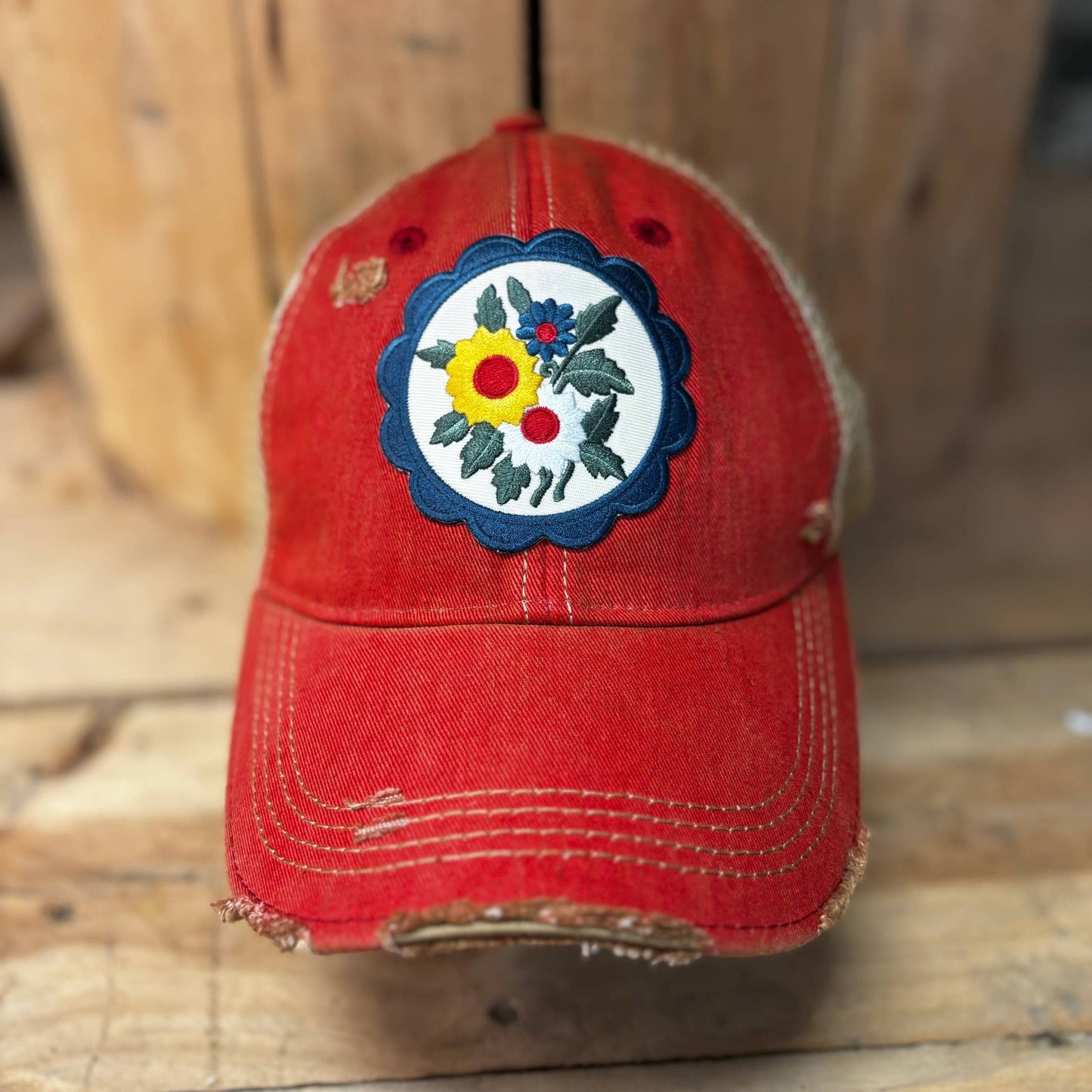 Little Flower Patch Hat: Red