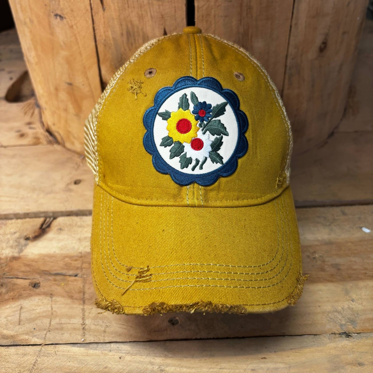 Little Flower Patch Hat: Red