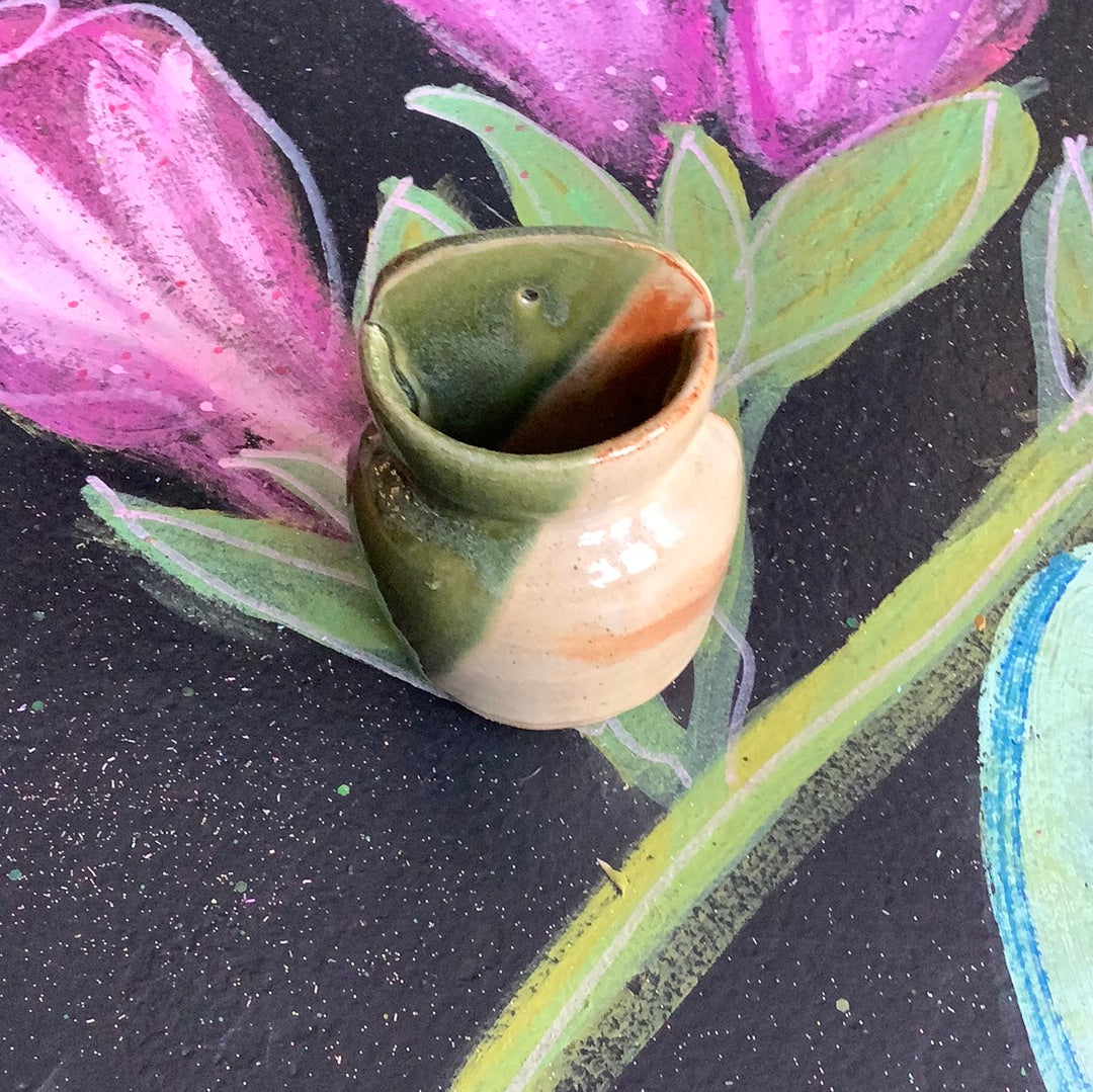 EvaThrows Pottery: Wall Pocket Greenp