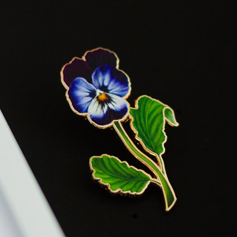 Pansy v2 Floral Enamel Pin