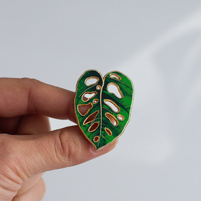 Monstera Adansonii Plant Enamel Pin