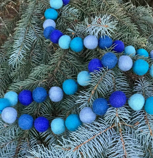 Garland Balls - Blue Felt