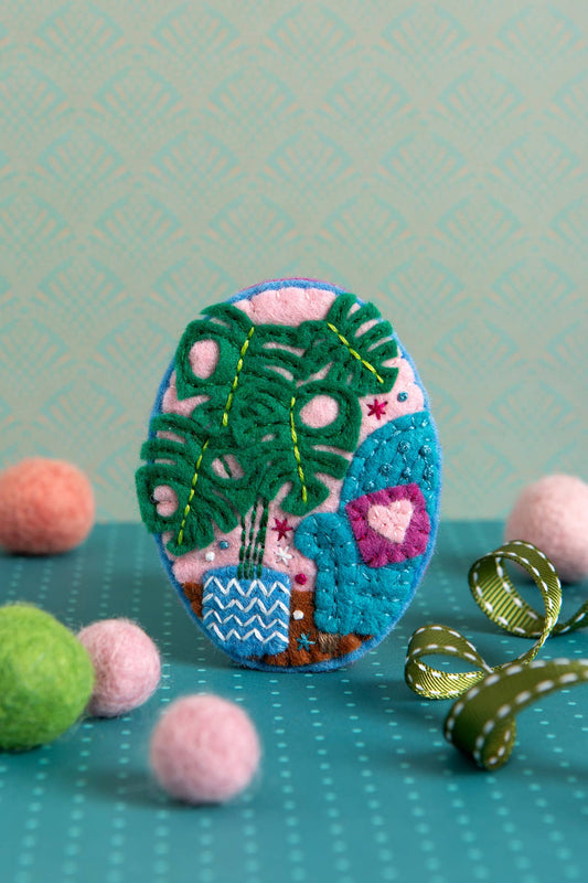 Monstera Felt Craft Brooch Kit