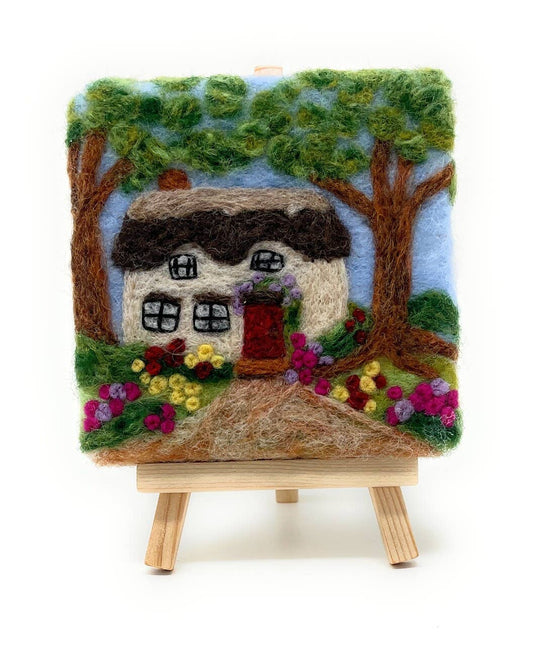 Paint with Wool:Mini Masterpiece Thatched Cottage Craft Kit