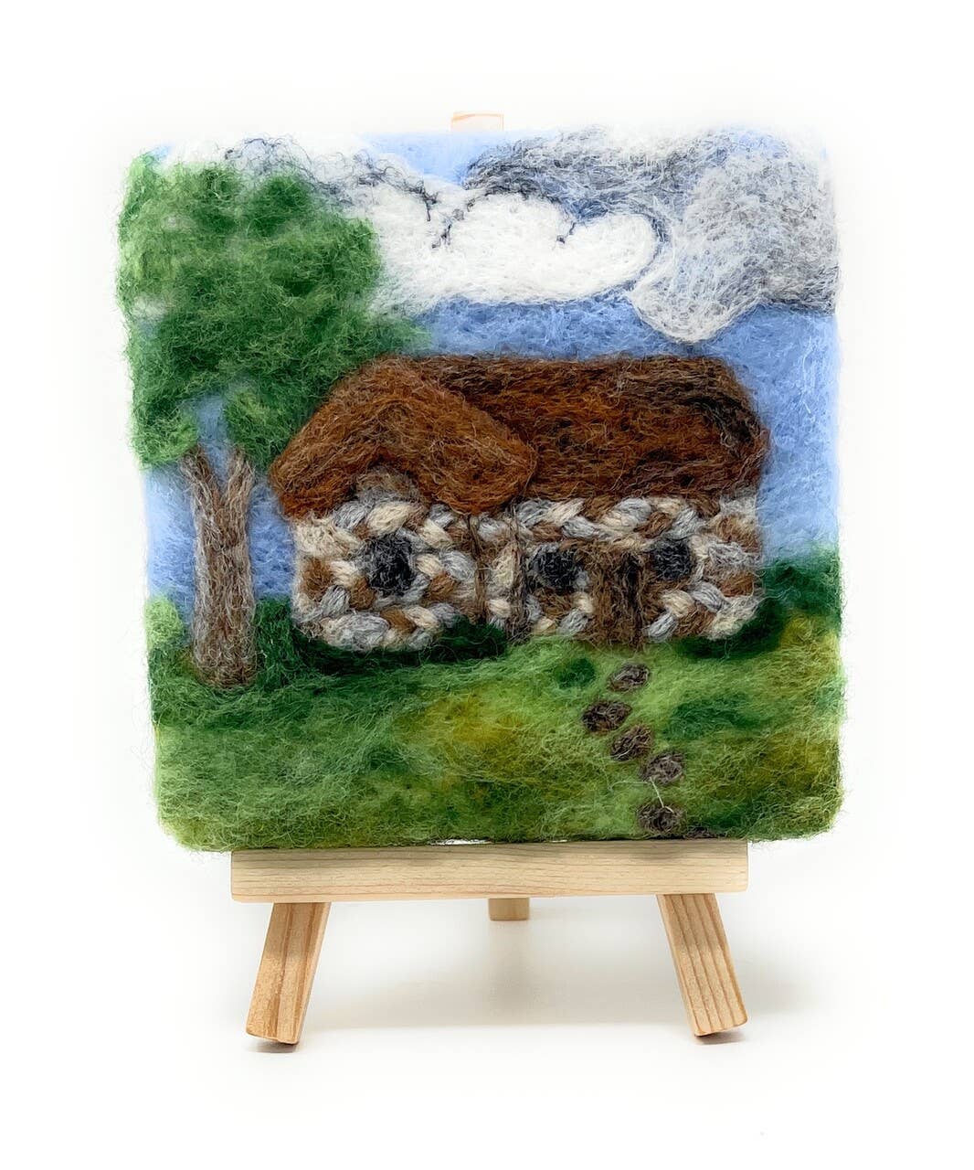 Paint with Wool:Mini Masterpiece Old Stone Cottage Craft Kit