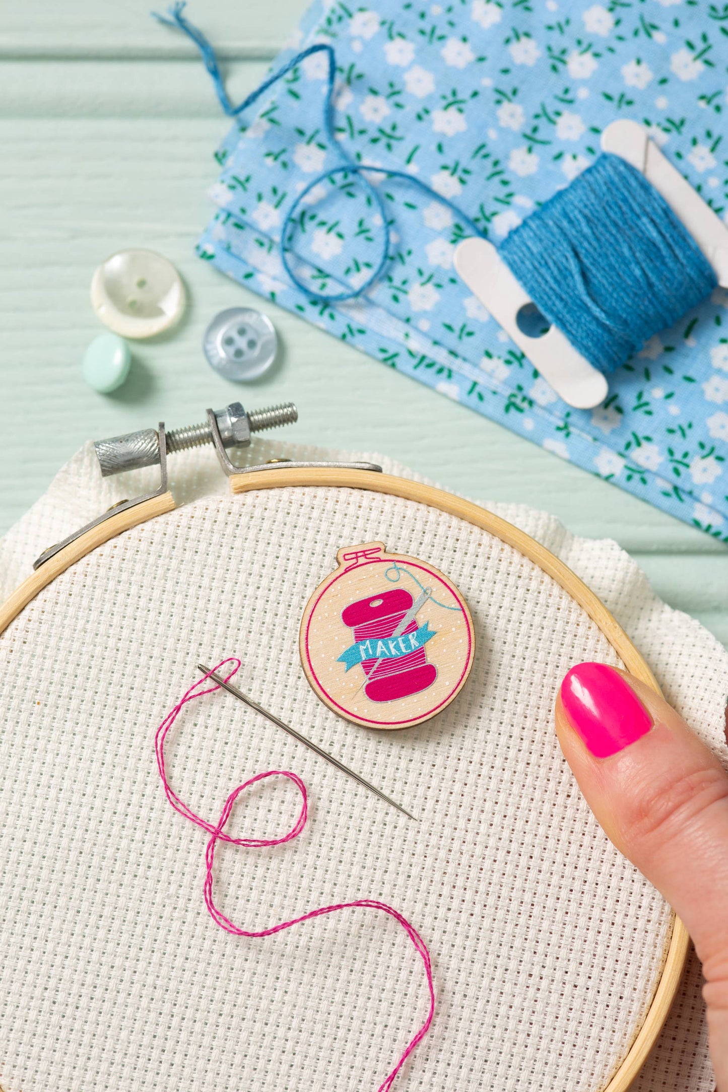 Maker Bobbin Magnetic Needle Minder